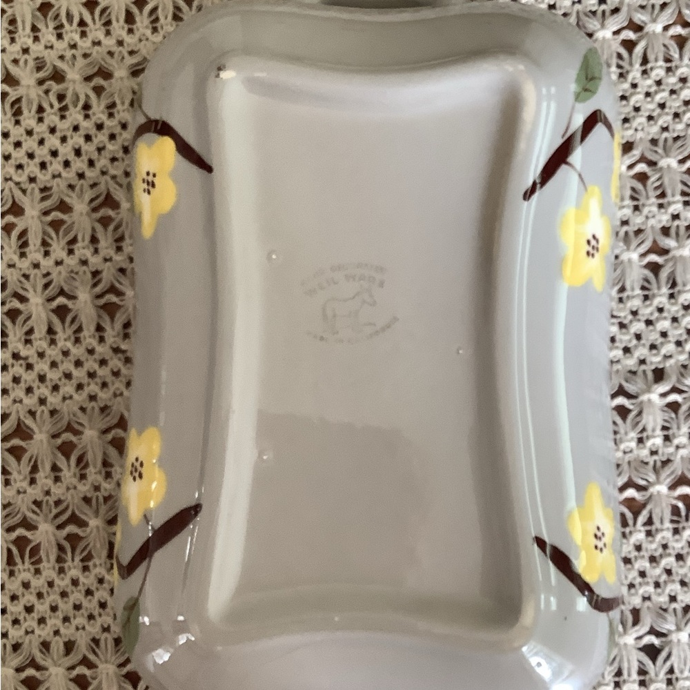 Vintage Weil Ware California blossoms casserole dish with lid -3A - Picture 7 of 8